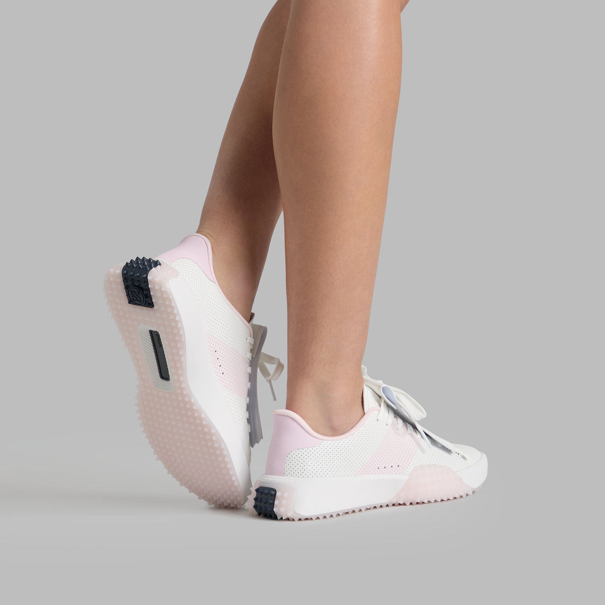 G.112 PERFORATED SADDLE STRIPE KILTIE GOLF SHOE | G/FORE Trusted