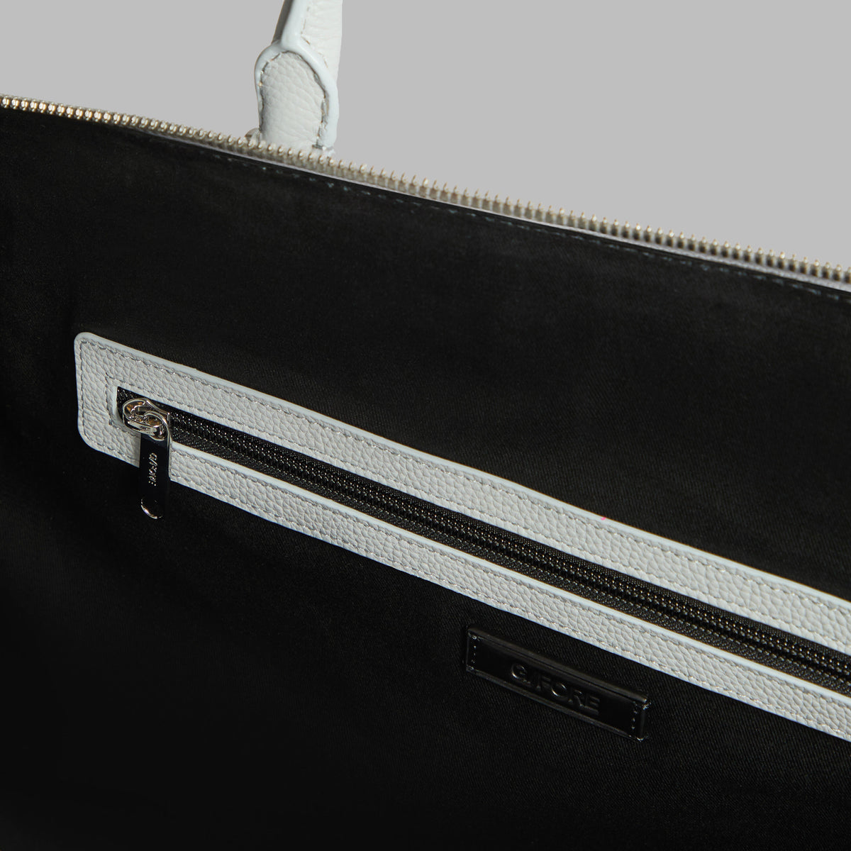 EMBOSSED SKULL & TEES LEATHER WEEKENDER | G/FORE Top Pick