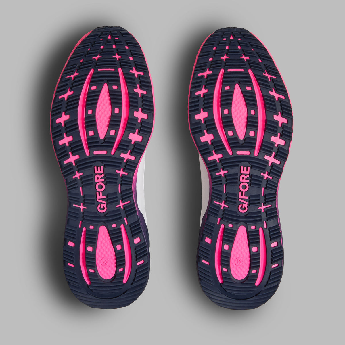 MG4+ O2 GRADIENT PERFORATED GOLF SHOE | G/FORE Best Seller