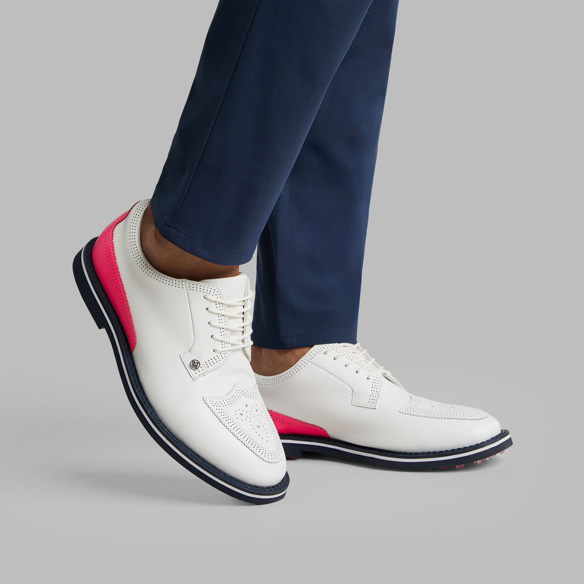 GALLIVANTER LEATHER BROGUE GOLF SHOE | G/FORE Customer Favorite
